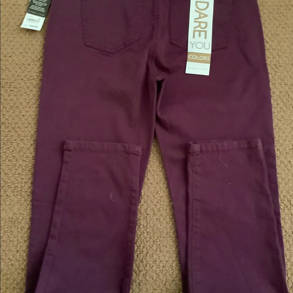 NWT Womens purple casual pants/jeans
